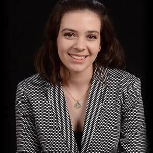 Meet your Posher, Carrie